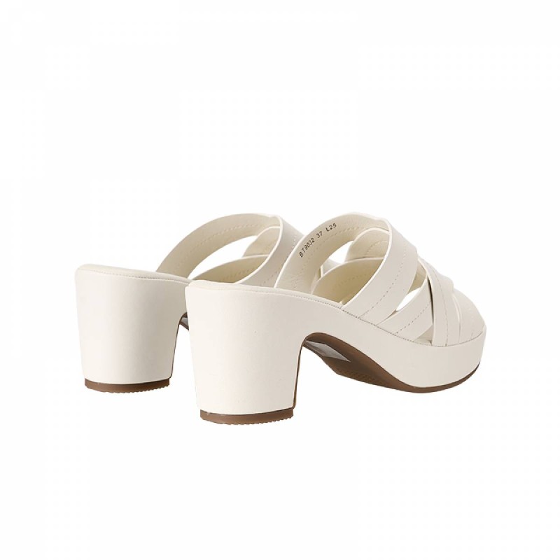 BT9032 Block Heel Slides