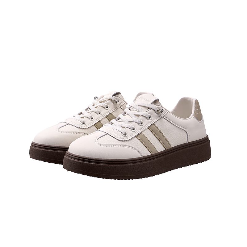 DQE6614 Lace Up Sneaker